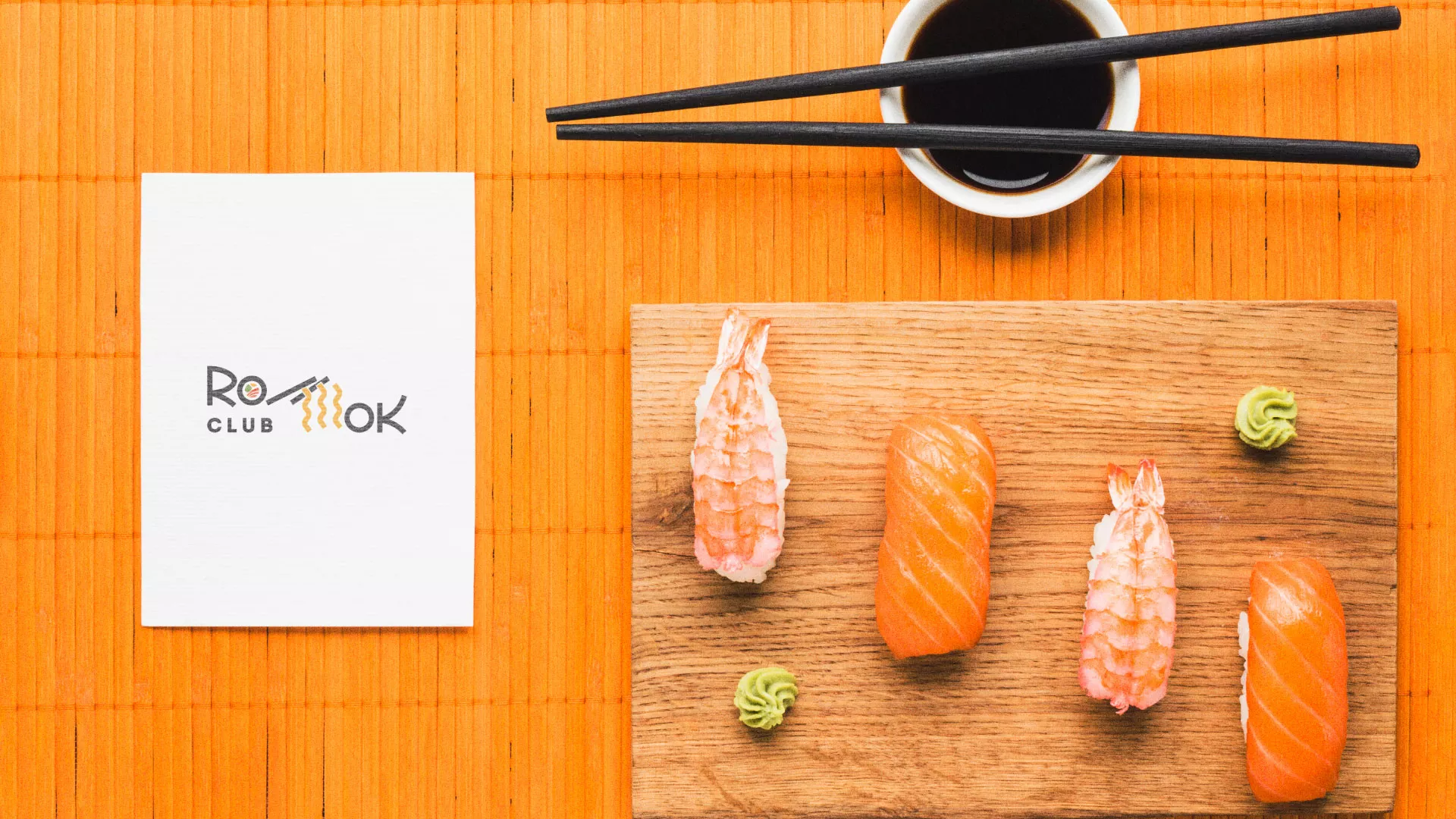 Создание логотипа суши-бара «Roll Wok Club» в Унече